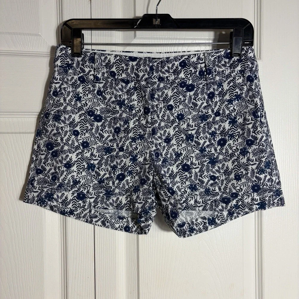 J Crew Factory Chino Shorts Women 2 Blue White Floral Print 100% Cotton 3.5 inch